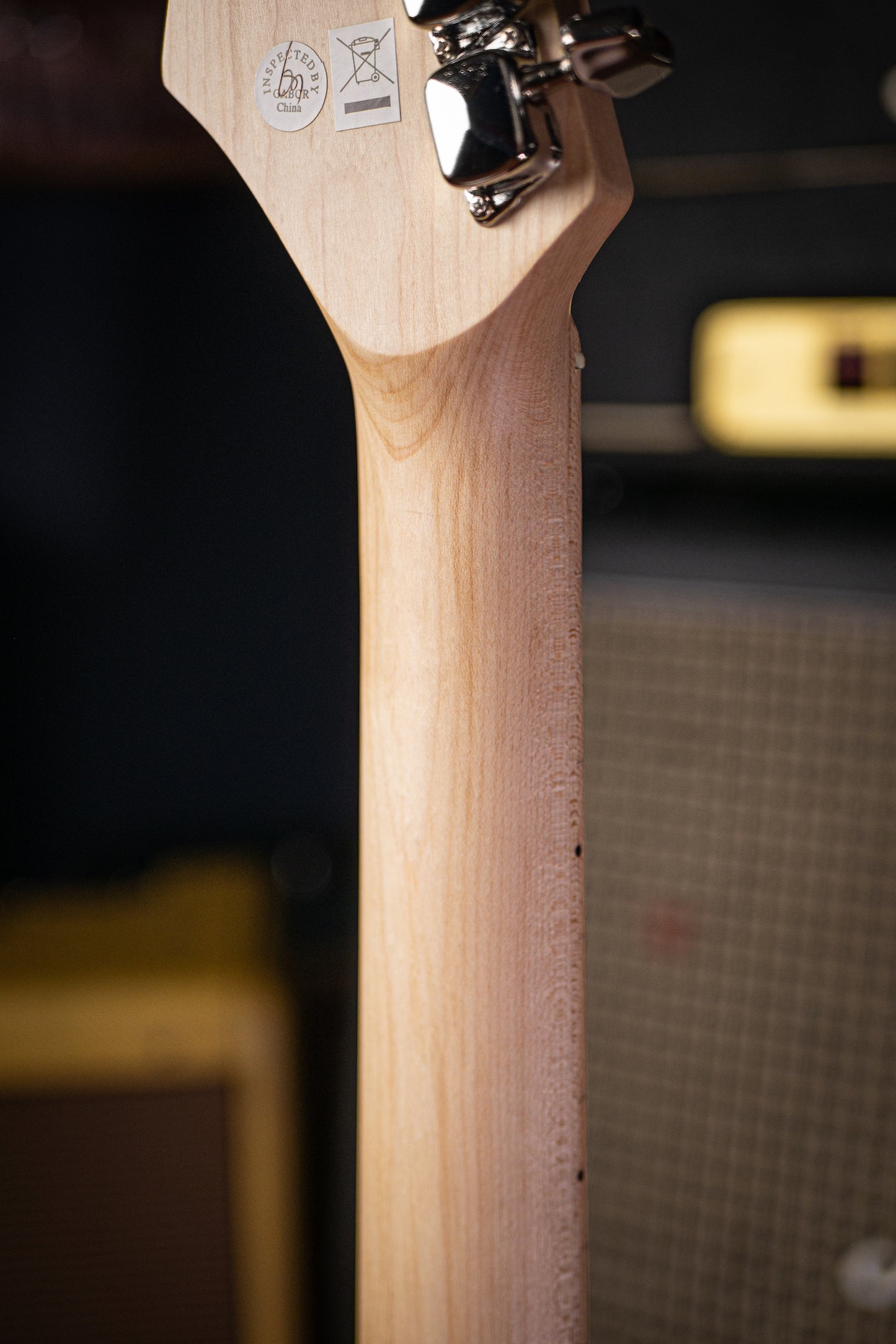 Kramer Focus VT-211S - Ruby Red