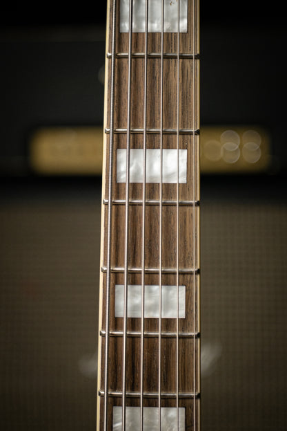 Squier Classic Vibe Bass VI - 3 Color Sunburst