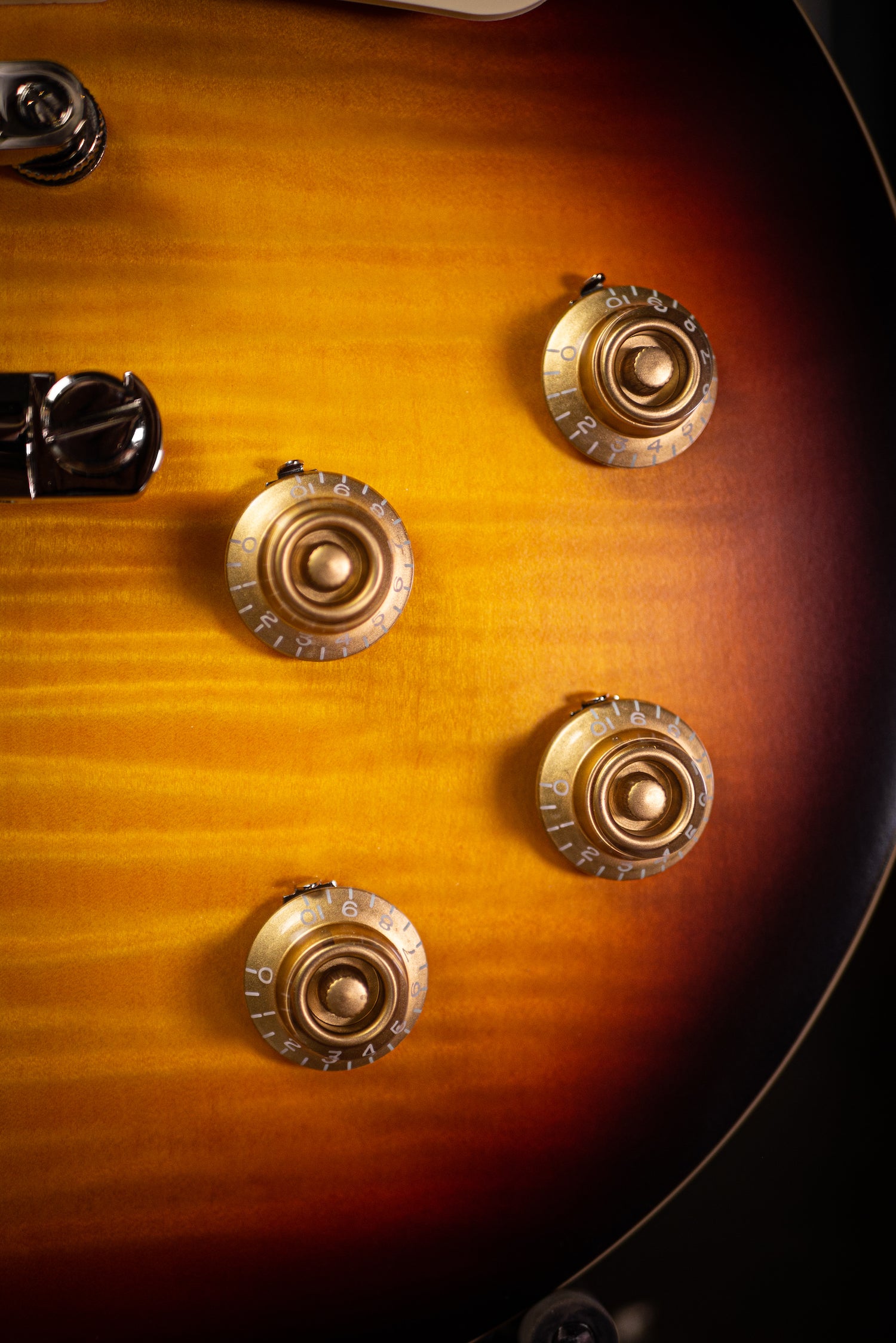 Epiphone 1959 Les Paul 60th Anniversary Plus Outfit Electric Guitar - Aged Dark Burst