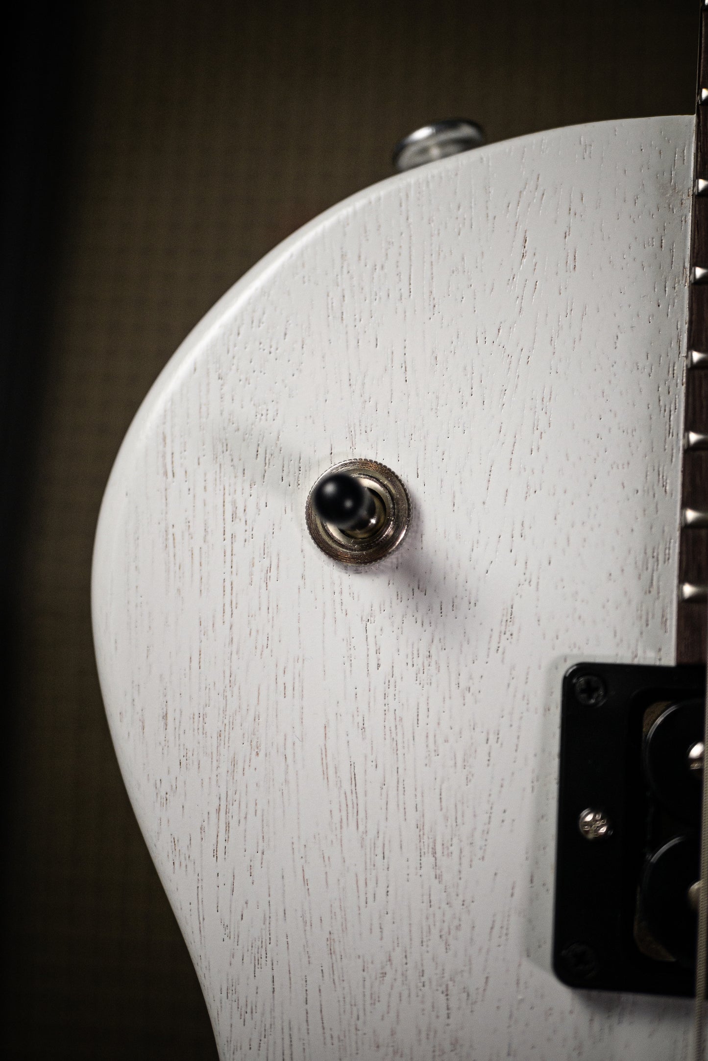Gibson Les Paul Special Tribute Humbucker Electric Guitar - Worn White Satin