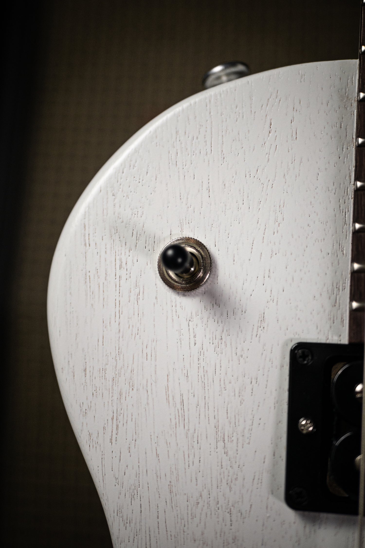 Gibson Les Paul Special Tribute Humbucker Electric Guitar - Worn White Satin