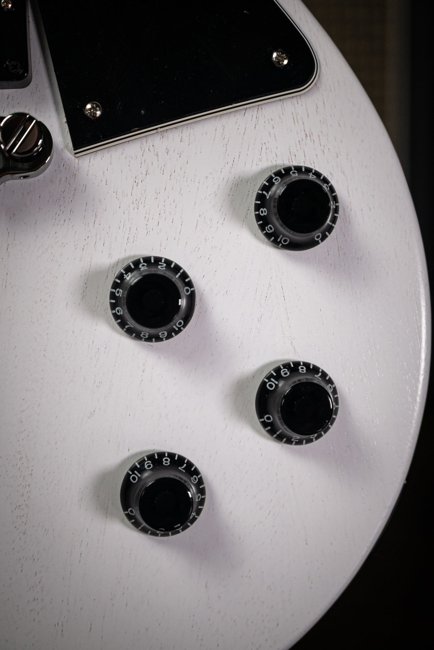 Gibson Les Paul Special Tribute Humbucker Electric Guitar - Worn White Satin