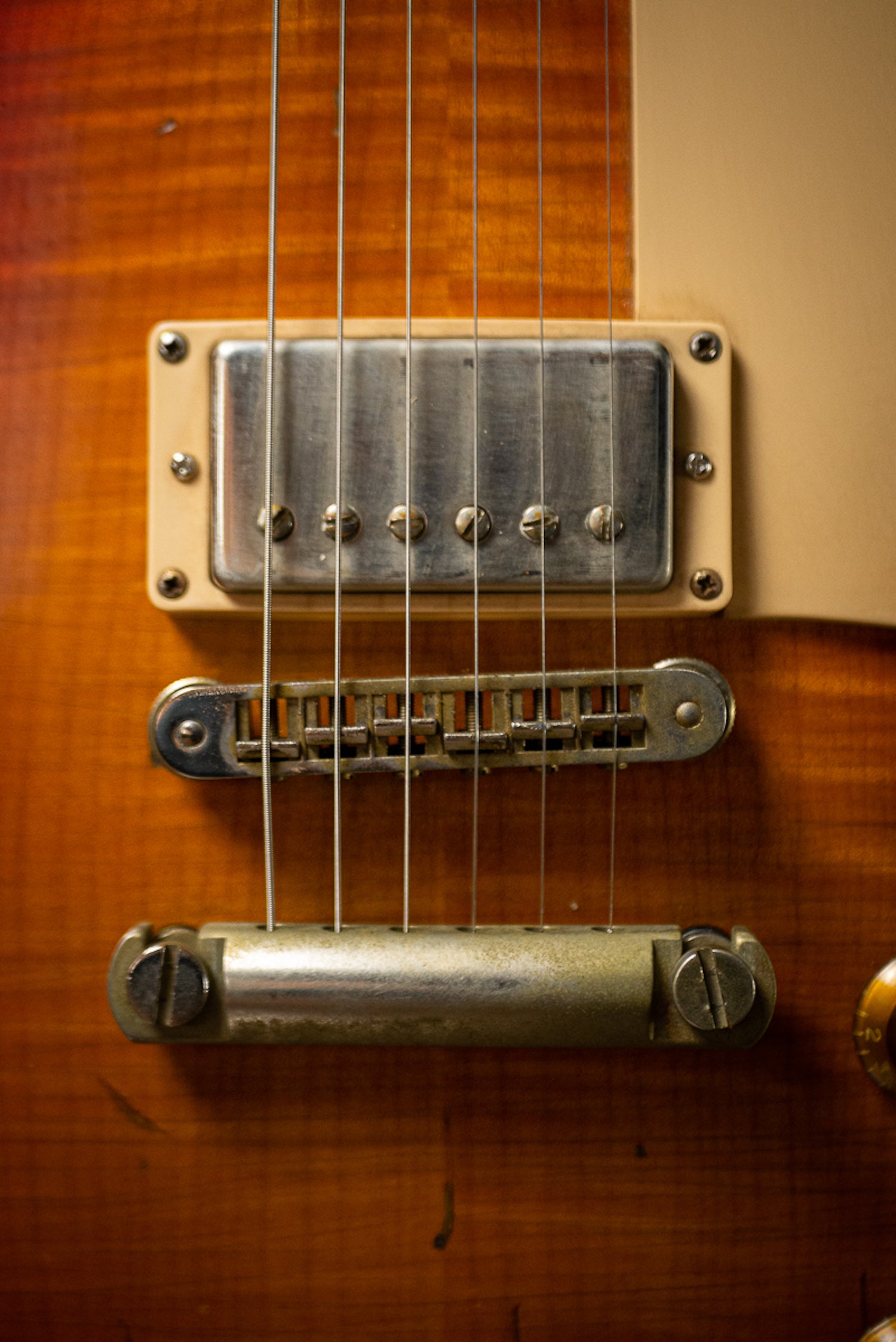 2005 Gibson Les Paul Standard Faded Nash Electric Guitar
