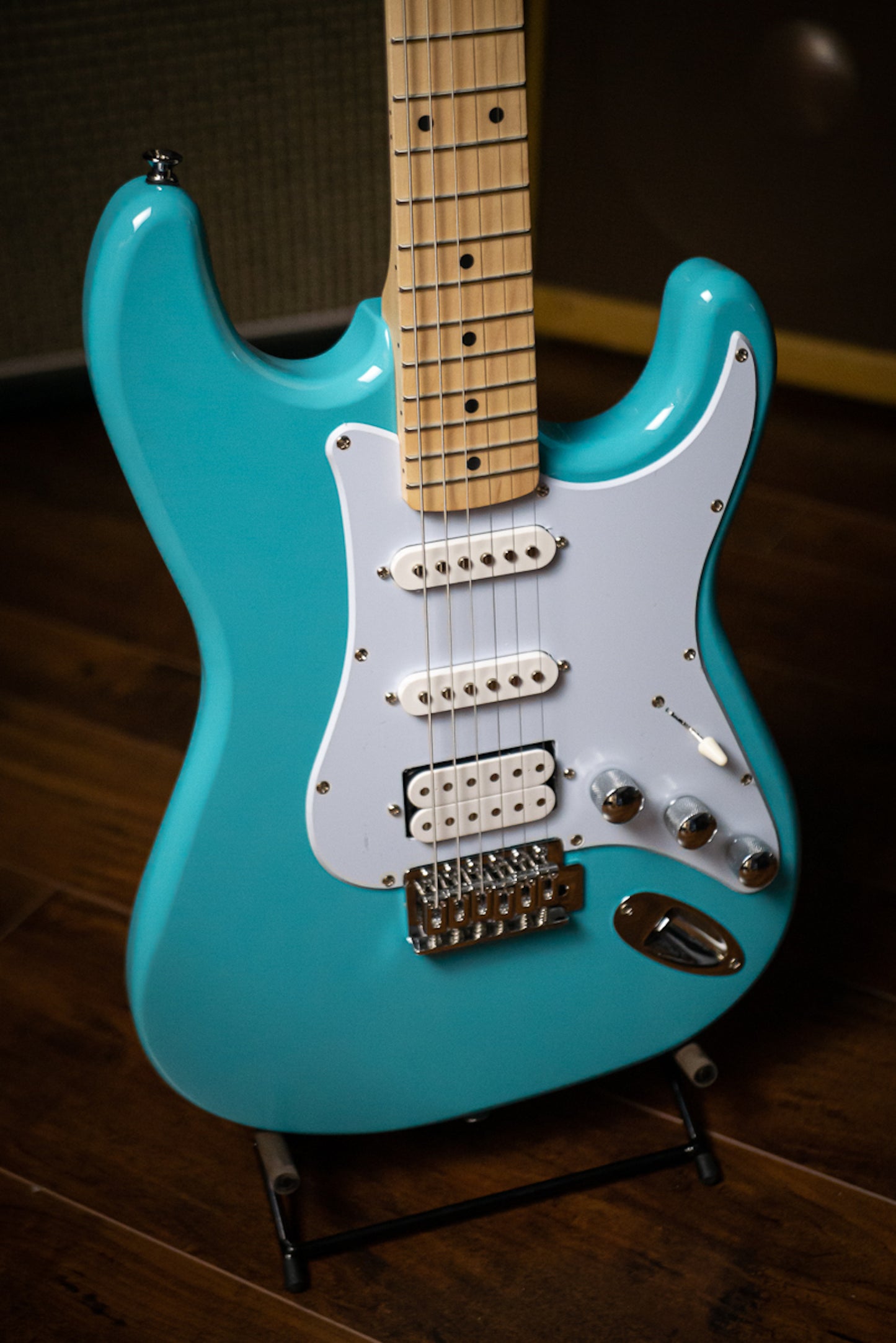 Kramer Focus VT-211S Electric Guitar - Teal