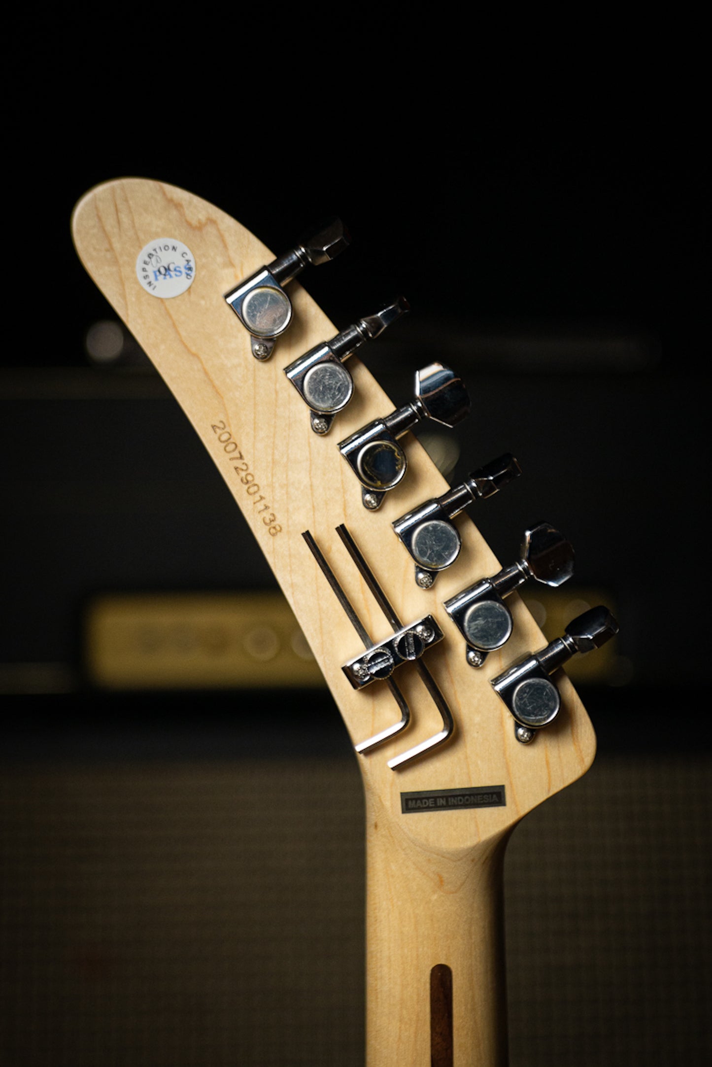 Kramer The 84 Electric Guitar - Blue Metallic