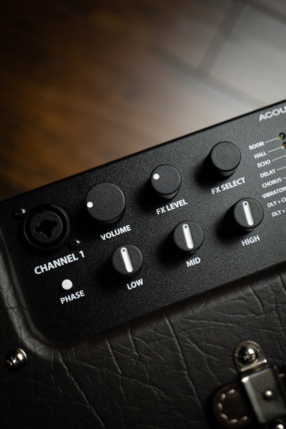 Fender Acoustic Junior Combo Amp
