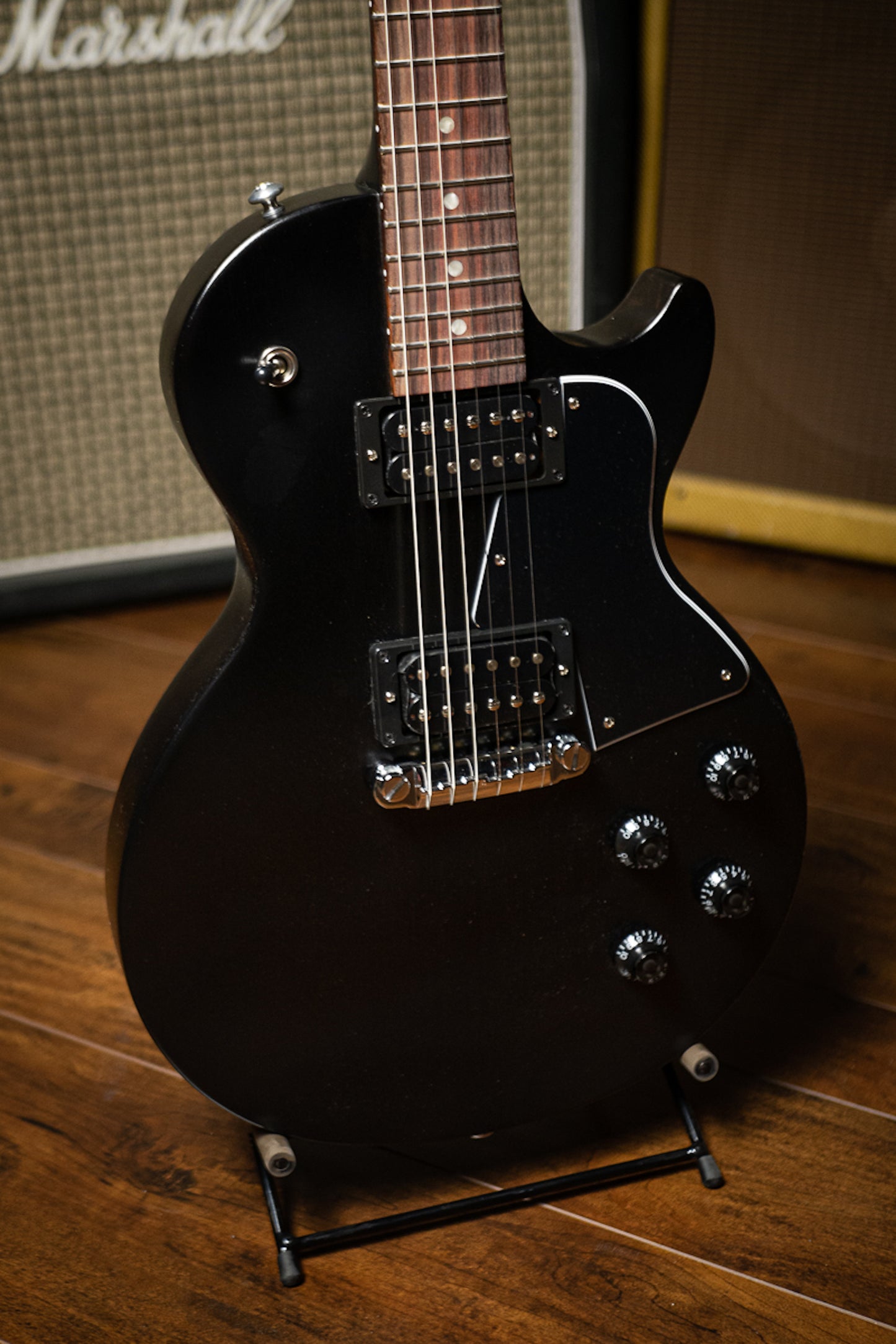 Gibson Les Paul Special Tribute Humbucker Electric Guitar - Ebony Vintage Satin