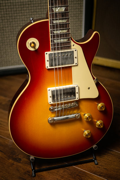 Gibson Custom Shop 1958 Les Paul Standard Reissue VOS Electric Guitar - Washed Cherry Sunburst