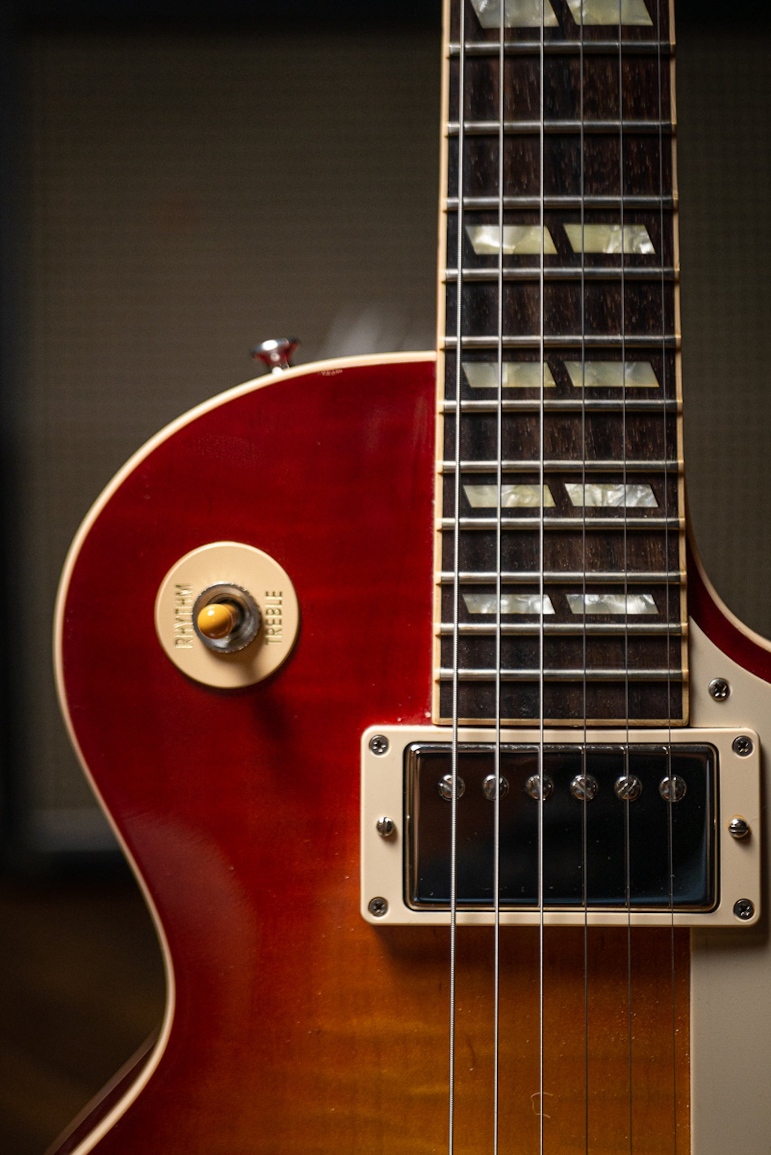 2014 Gibson Custom Shop Les Paul Long Scale 25.5” Electric Guitar - Washed Cherry Sunburst