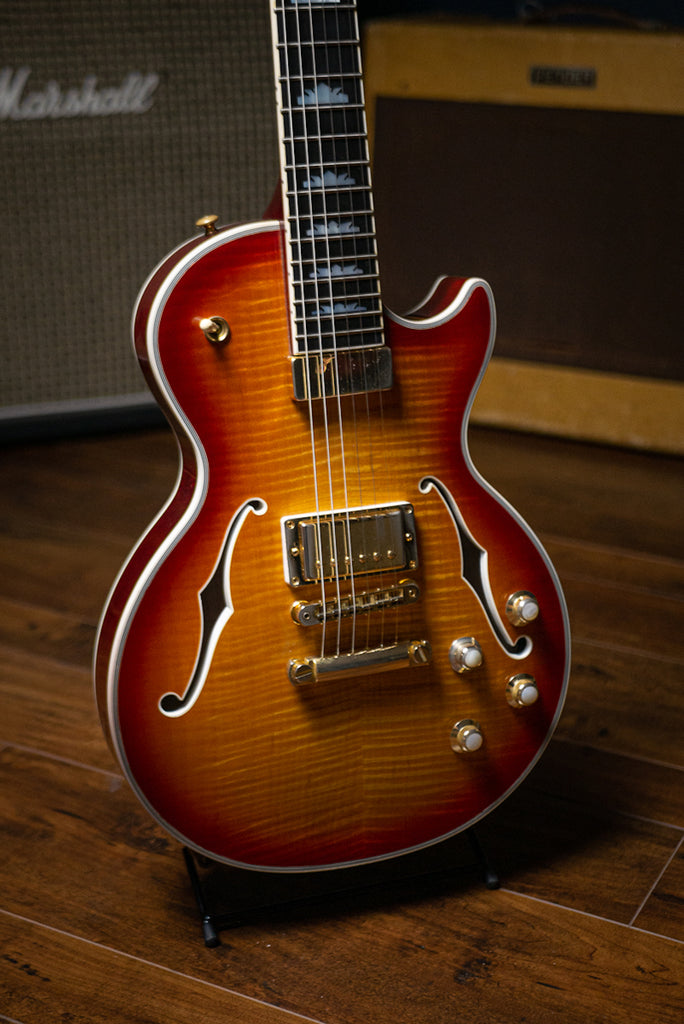 2018 Gibson Les Paul 2015 Supreme Electric Guitar - Heritage Cherry Sunburst