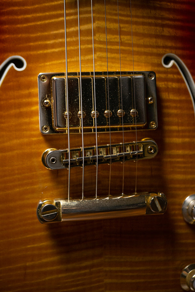 2018 Gibson Les Paul 2015 Supreme Electric Guitar - Heritage Cherry Sunburst