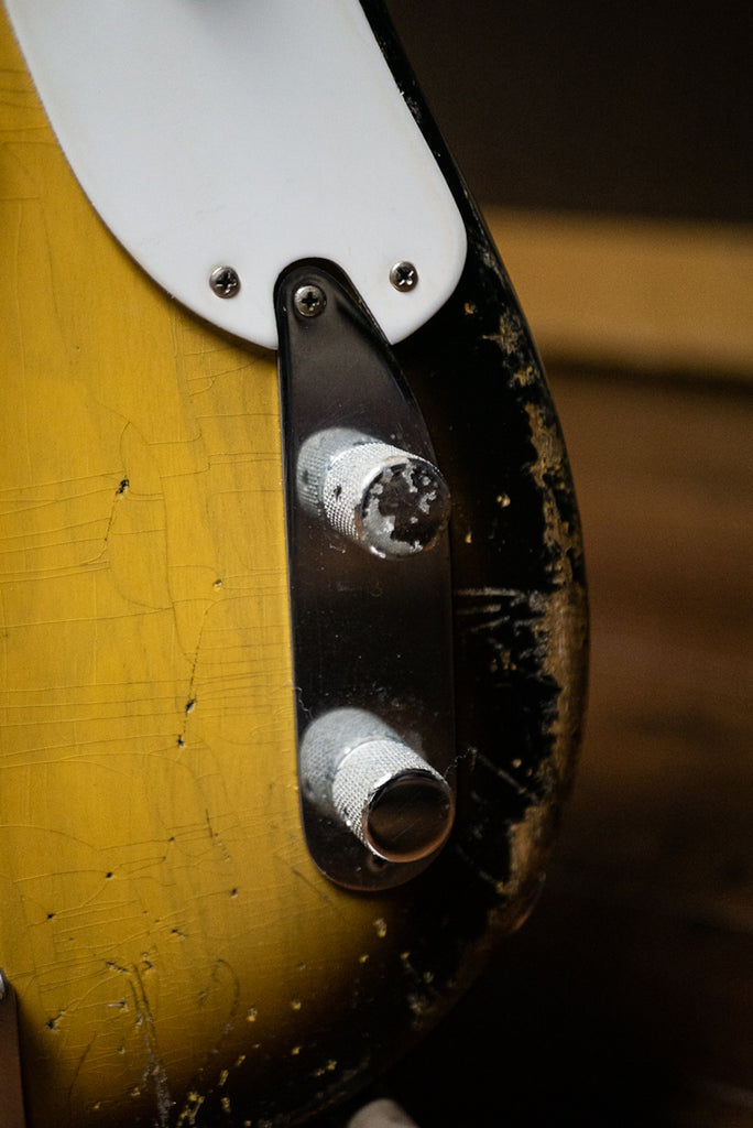 1968 Fender Telecaster Bass (1968 Neck, MJT Body, Seymour Duncan Pickups) - Sunburst Knobs