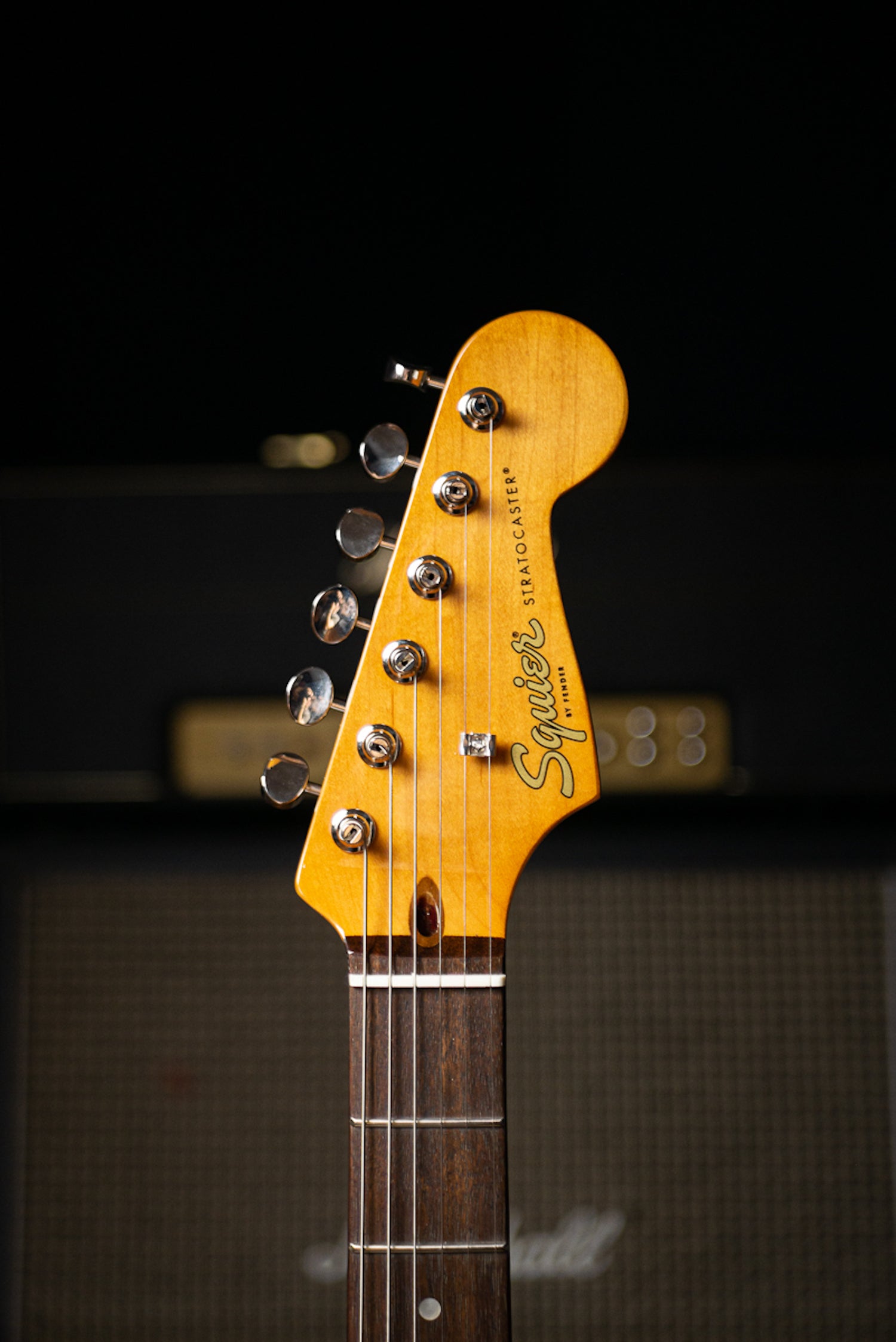 Squier Classic Vibe '60s Stratocaster Electric Guitar - Candy Apple Red