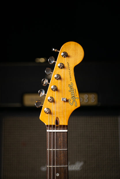 Squier Classic Vibe '60s Stratocaster Electric Guitar - Candy Apple Red