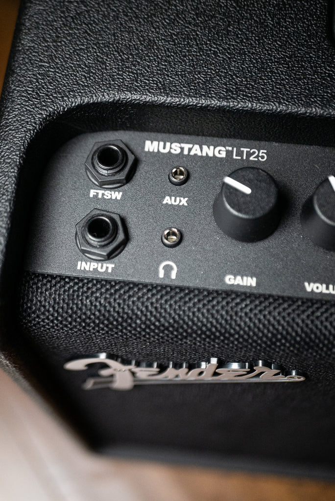 Fender Mustang LT25 Combo Amp