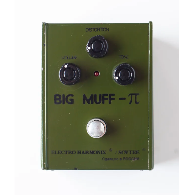 Electro-Harmonix / Sovtek Big Muff Pi Fuzz Pedal