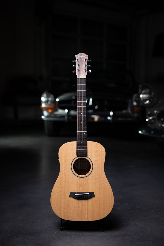 Taylor Baby Taylor BT1e Sitka Spruce Acoustic Guitar - Natural