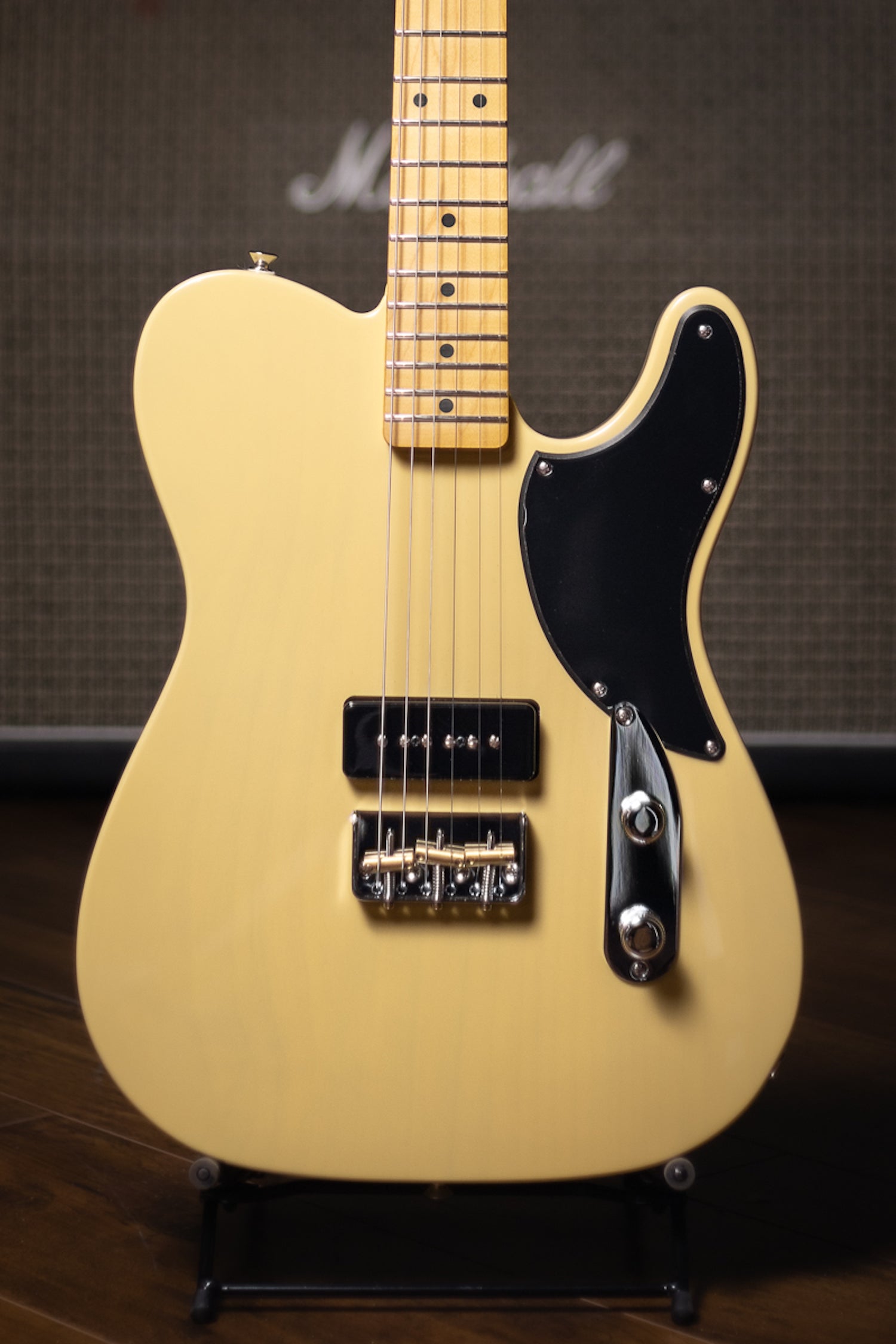 Fender Noventa Telecaster Electric Guitar - Vintage Blonde