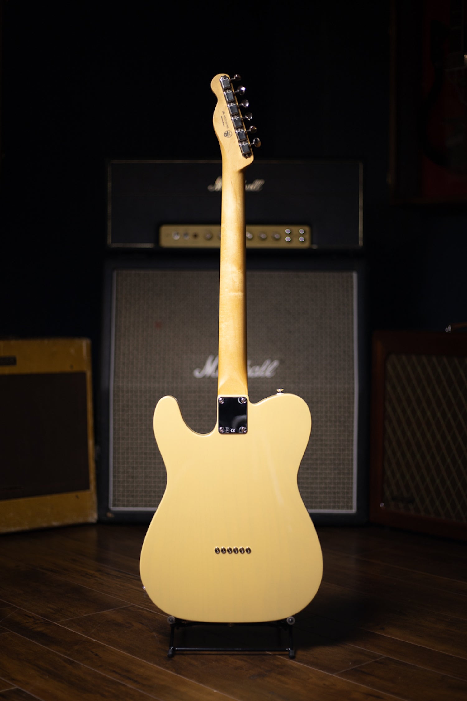 Fender Noventa Telecaster Electric Guitar - Vintage Blonde