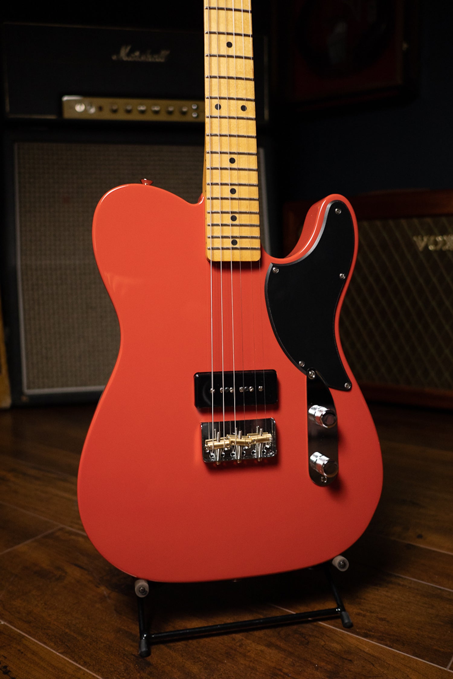 Fender Noventa Telecaster Electric Guitar - Fiesta Red