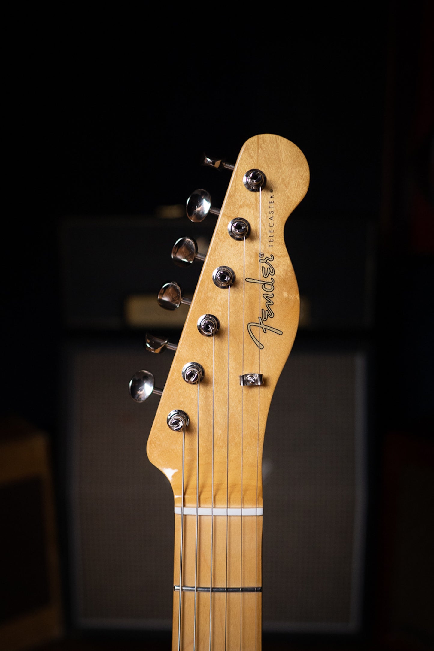 Fender Noventa Telecaster Electric Guitar - Vintage Blonde