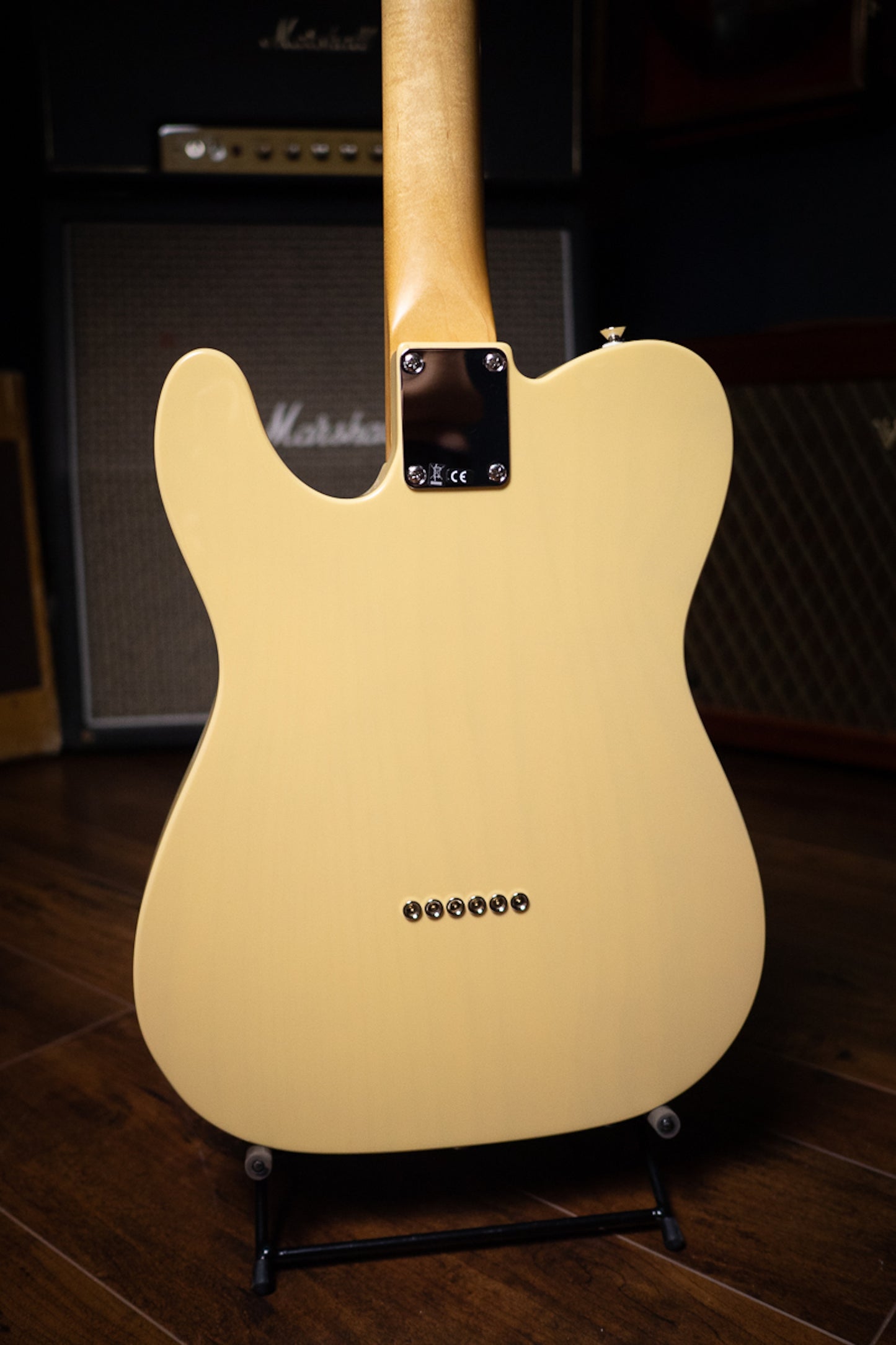 Fender Noventa Telecaster Electric Guitar - Vintage Blonde