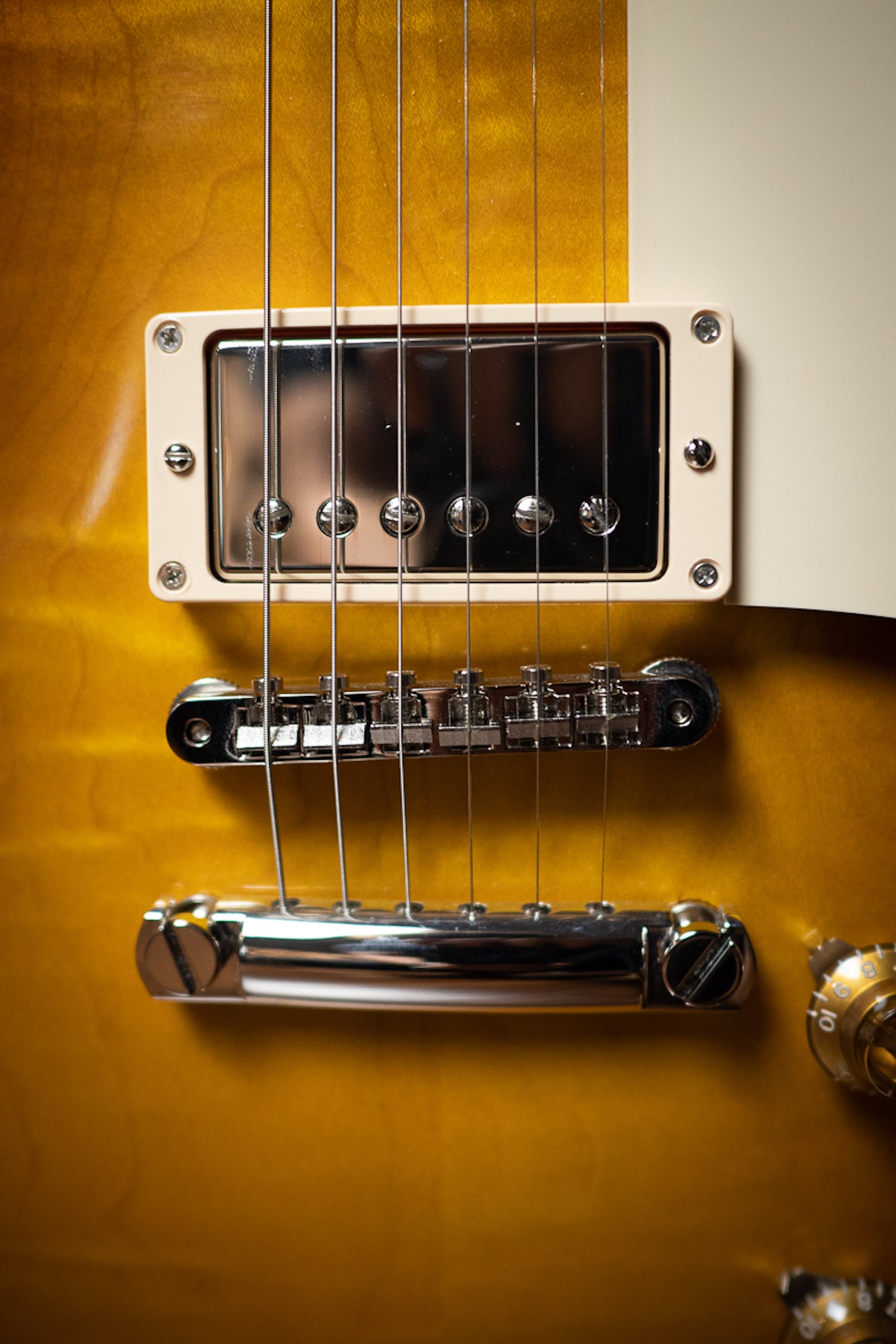 2016 Gibson Custom Shop Les Paul 1958 Reissue Figured Top Electric Guitar - Aged Iced Tea Burst