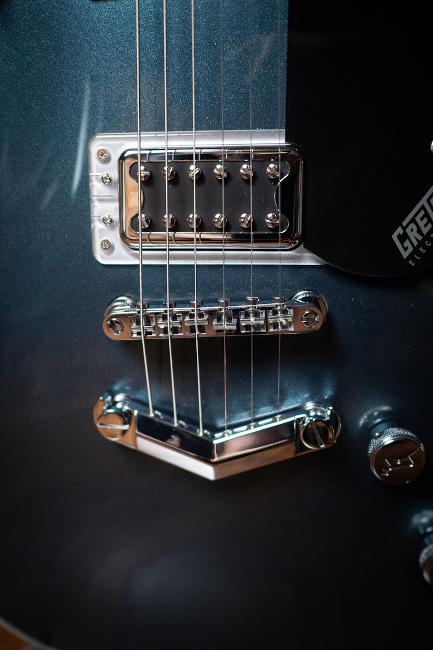 Gretsch G5222 Electromatic® Double Jet™ BT With V-Stoptail Electric Guitar - Jade Grey Metallic
